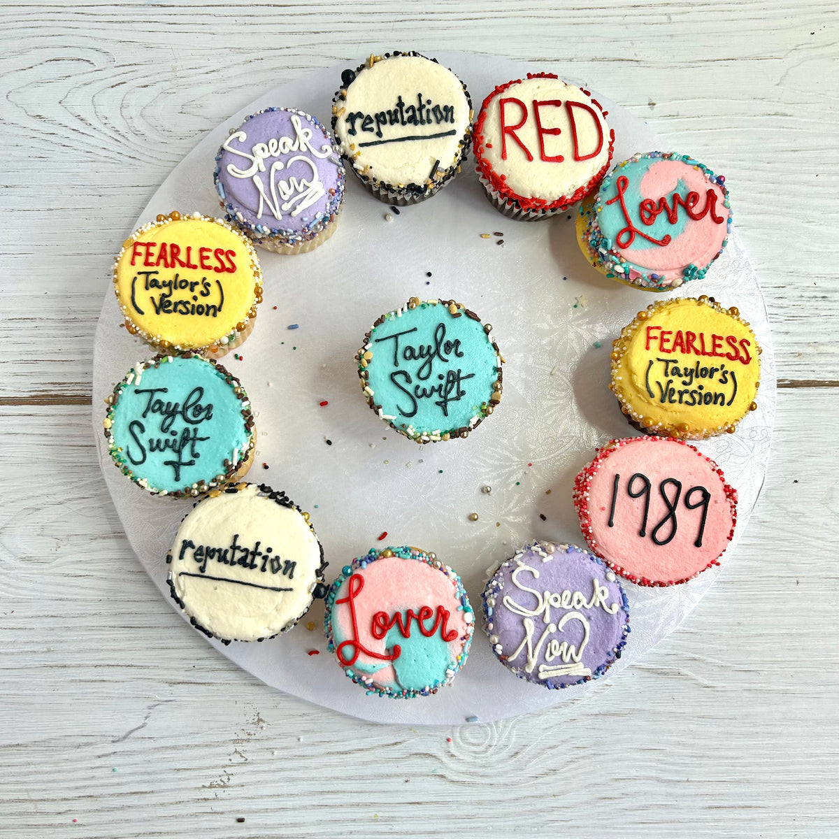 Taylor Swift Cupcakes Harvard Sweet Boutique Inc