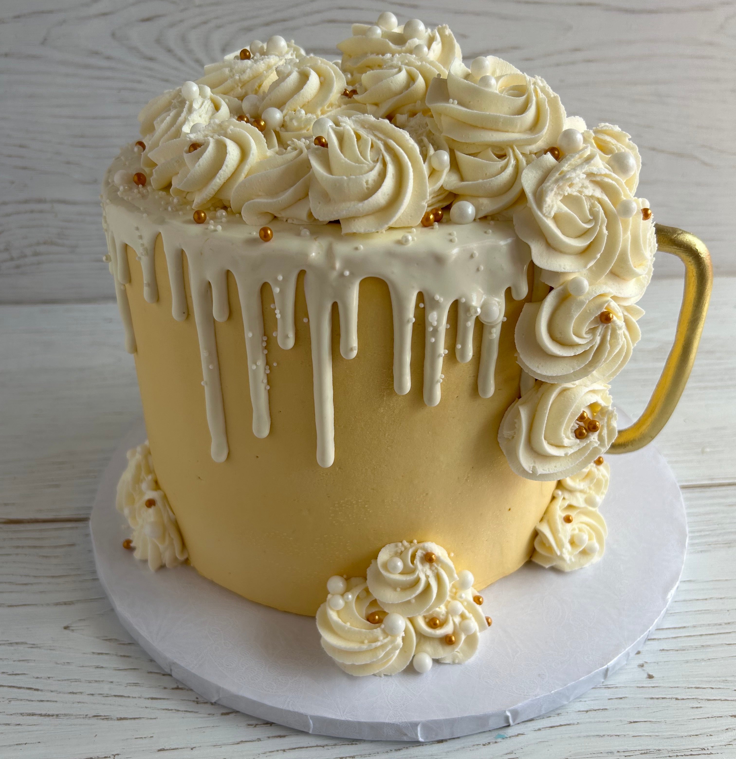 Beer Mug Cake with Gold Accents