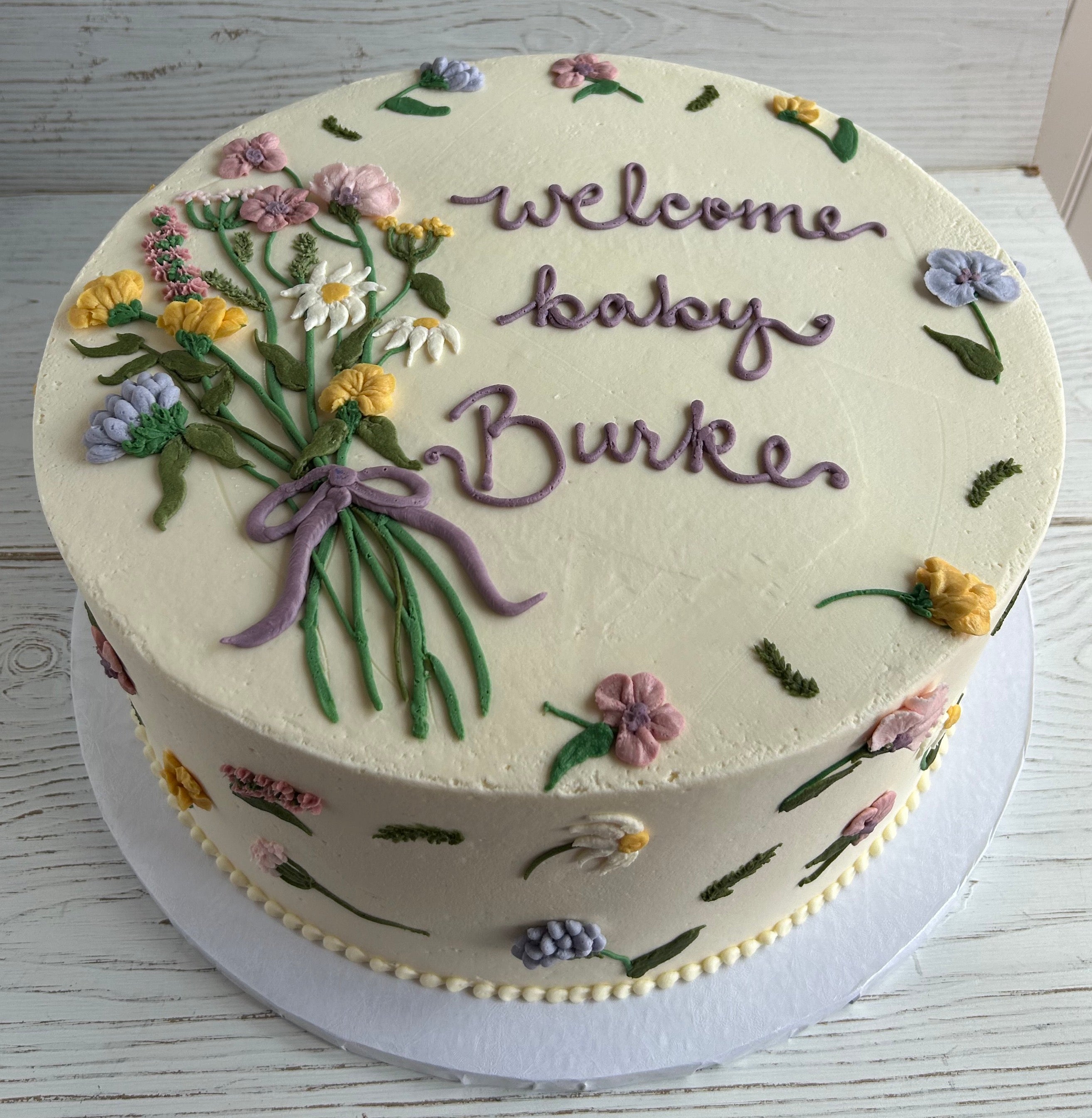 Dainty Wildflower Bouquet Cake